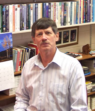 Dr. Tom McFarland